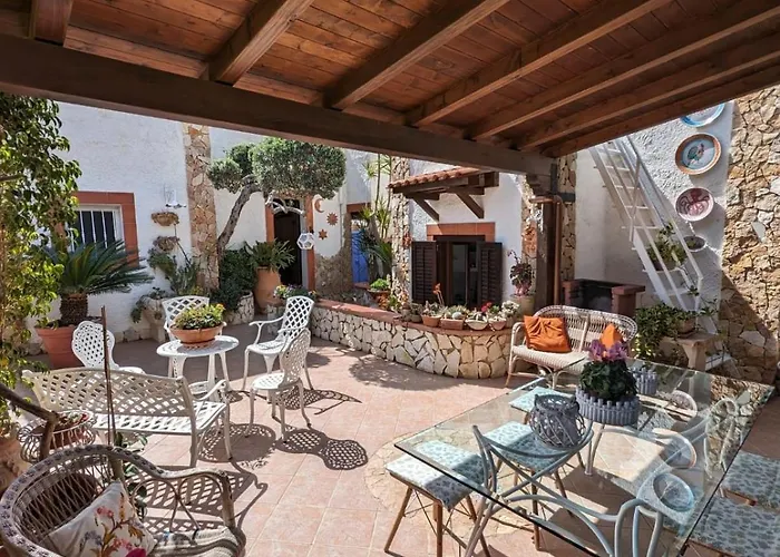 Baia Di Cornino Villa
