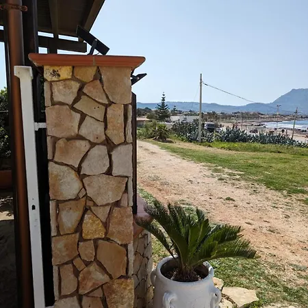 Baia Di Cornino Villa *