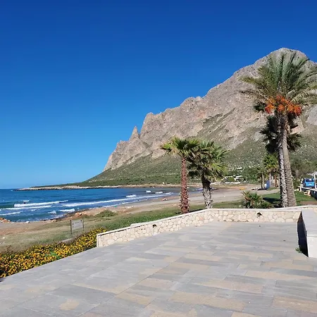 Baia Di Cornino Villa